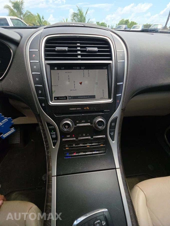 2019 Lincoln Nautilus Reserve - miniatura 4
