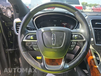 2019 Lincoln Nautilus Reserve – miniatura 10