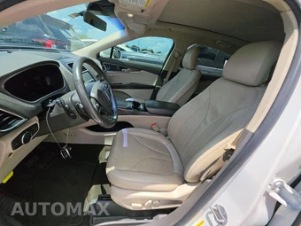 2019 Lincoln Nautilus Reserve – miniatura 7