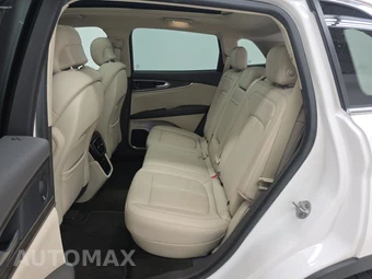 2019 Lincoln Nautilus Reserve – miniatura 13