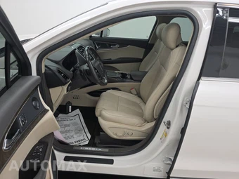 2019 Lincoln Nautilus Reserve – miniatura 7
