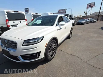 2019 Lincoln Nautilus Reserve
