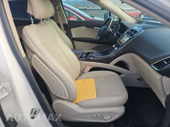 2019 Lincoln Nautilus Reserve – miniatura 8