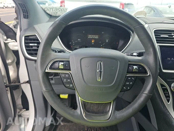 2019 Lincoln Nautilus Reserve - miniatura 10
