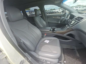 2019 Lincoln Nautilus Reserve - miniatura 8