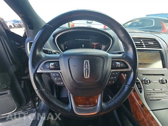 2019 Lincoln Nautilus Reserve – miniatura 10