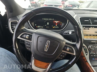 2019 Lincoln Nautilus Reserve - miniatura 10