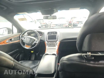 2019 Lincoln Nautilus Reserve - miniatura 11