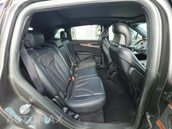 2019 Lincoln Nautilus Reserve – miniatura 16