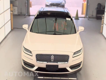2019 Lincoln Nautilus Reserve - miniatura 2