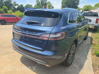 2019 Lincoln Nautilus Reserve – miniatura 3