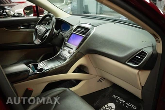 2019 Lincoln Nautilus Reserve - miniatura 15