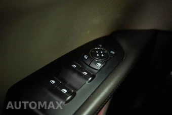 2019 Lincoln Nautilus Reserve - miniatura 30