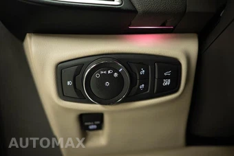 2019 Lincoln Nautilus Reserve - miniatura 31