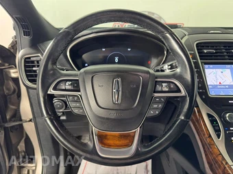 2019 Lincoln Nautilus Reserve - miniatura 13