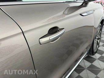 2019 Lincoln Nautilus Reserve - miniatura 31