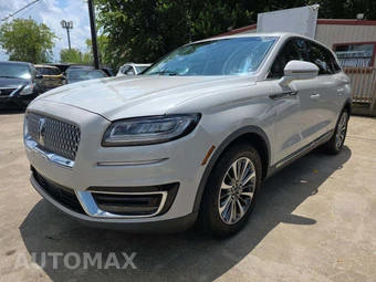 2019 Lincoln Nautilus Select