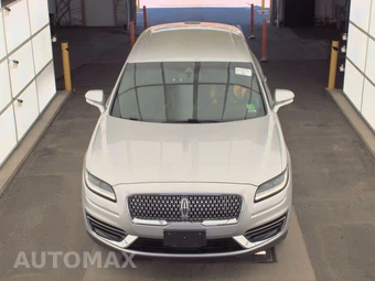 2019 Lincoln Nautilus Select – miniatura 2