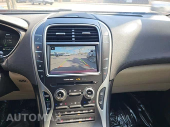 2019 Lincoln Nautilus Select – miniatura 10
