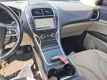 2019 Lincoln Nautilus Select – miniatura 10