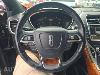 2019 Lincoln Nautilus Select - miniatura 10