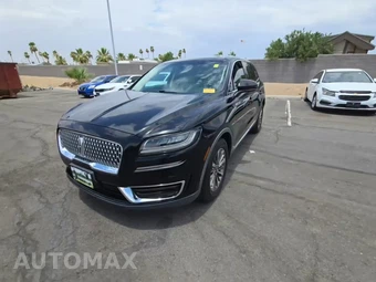 2019 Lincoln Nautilus Select