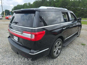 2019 Lincoln Navigator Black Label – miniatura 3