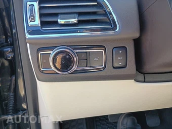 2019 Lincoln Navigator L Black Label - miniatura 37