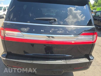 2019 Lincoln Navigator L Reserve - miniatura 17