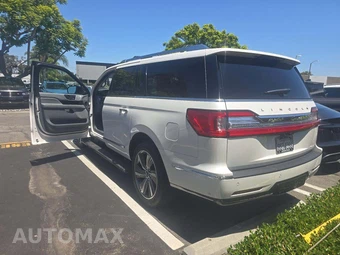 2019 Lincoln Navigator L Reserve - miniatura 2