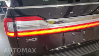 2019 Lincoln Navigator L Reserve – miniatura 25