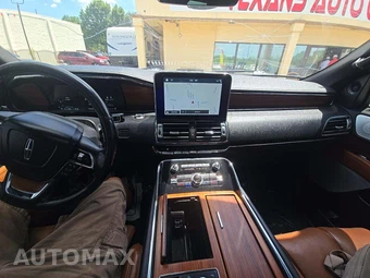 2019 Lincoln Navigator L Reserve - miniatura 7