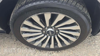 2019 Lincoln Navigator L Reserve – miniatura 30