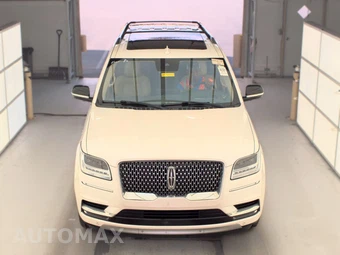 2019 Lincoln Navigator L Reserve – miniatura 2
