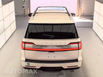 2019 Lincoln Navigator L Reserve – miniatura 5