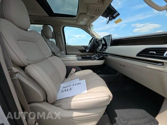 2019 Lincoln Navigator L Reserve – miniatura 8