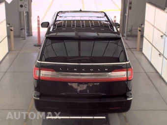 2019 Lincoln Navigator L Select – miniatura 5