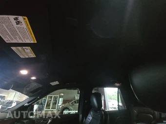 2019 Lincoln Navigator L Select - miniatura 18