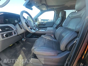 2019 Lincoln Navigator Reserve – miniatura 7