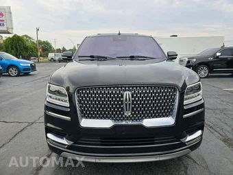 2019 Lincoln Navigator Reserve - miniatura 2