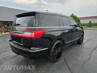 2019 Lincoln Navigator Reserve - miniatura 7