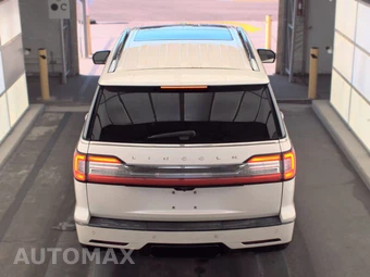 2019 Lincoln Navigator Reserve – miniatura 5