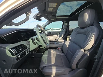 2019 Lincoln Navigator Reserve - miniatura 7
