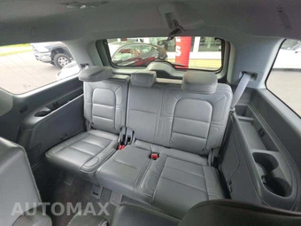 2019 Lincoln Navigator Reserve – miniatura 14