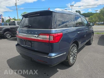 2019 Lincoln Navigator Reserve – miniatura 3
