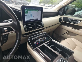 2019 Lincoln Navigator Reserve - miniatura 11