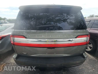 2019 Lincoln Navigator Reserve - miniatura 5