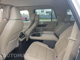 2019 Lincoln Navigator Reserve – miniatura 13