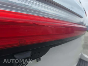 2019 Lincoln Navigator Reserve – miniatura 24