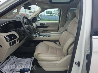 2019 Lincoln Navigator Reserve – miniatura 6